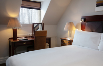 Mainmanorhouse Carousel Desktop Manor House Double Carousel 5