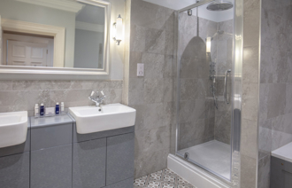 Mainsuite Carousel Desktop Tulip Suite Carousel 2