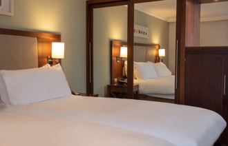 Carousel Desktop Classic Twin Carousel 2