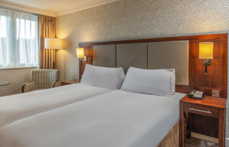 Mainsuperior Carousel Desktop Superior Twin Carousel 1