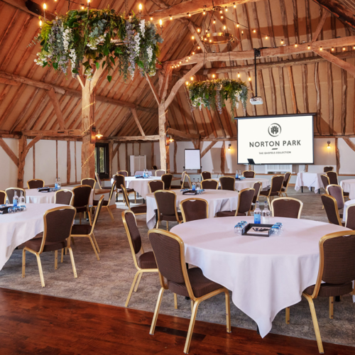 <p>THE HAMPSHIRE BARN</p>
<p>CONFERENCE STYLE</p>